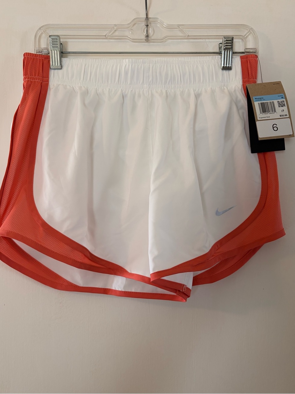 NWT Nike White & Coral Dri-Fit Mid Rise Tempo Running Shorts Medium
